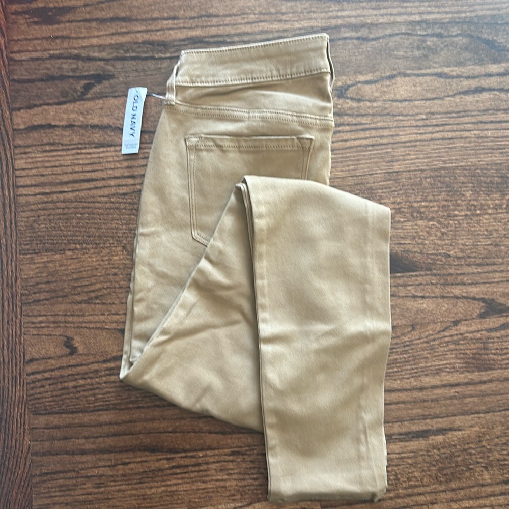 COPY - Old Navy Mid-Rise Rockstar Super Skinny jeans.